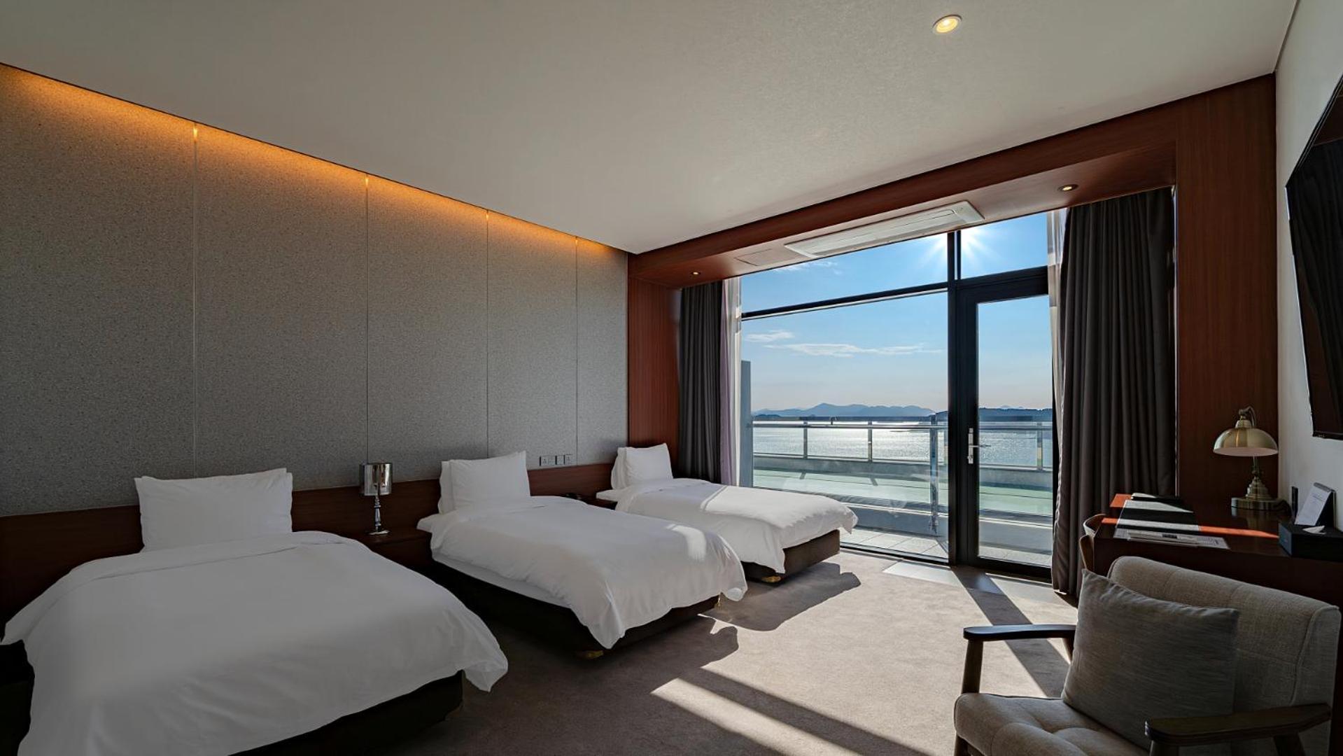 Hotel Jcs يوسو المظهر الخارجي الصورة