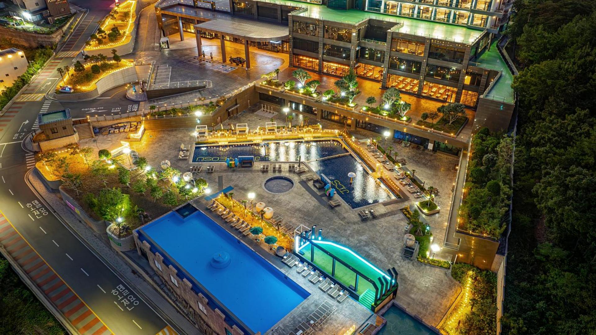 Hotel Jcs يوسو المظهر الخارجي الصورة