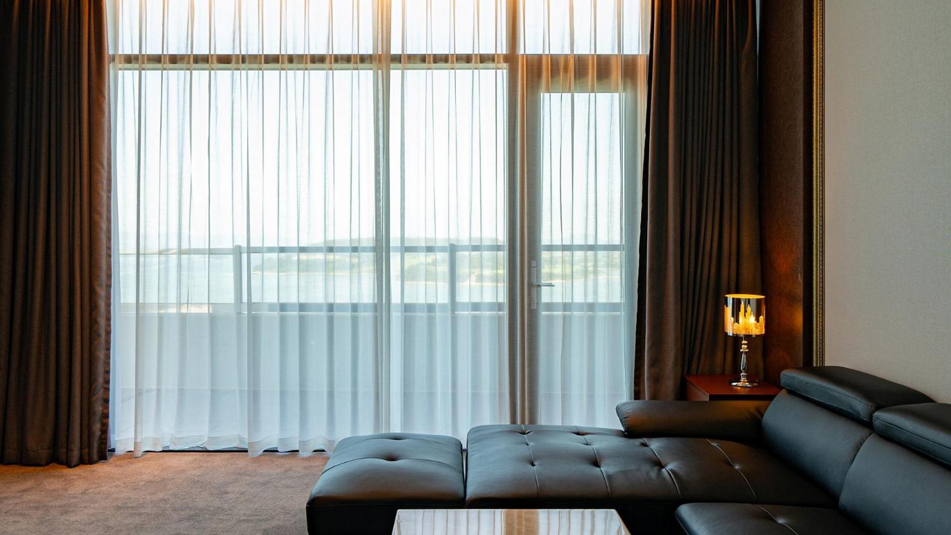 Hotel Jcs يوسو المظهر الخارجي الصورة